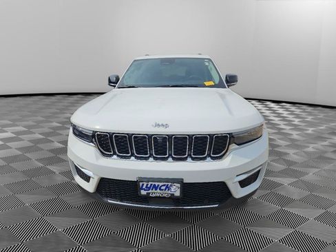 Used 2023 Jeep Grand Cherokee Limited w/ Luxury Tech Group II AWD/4WD image 2
