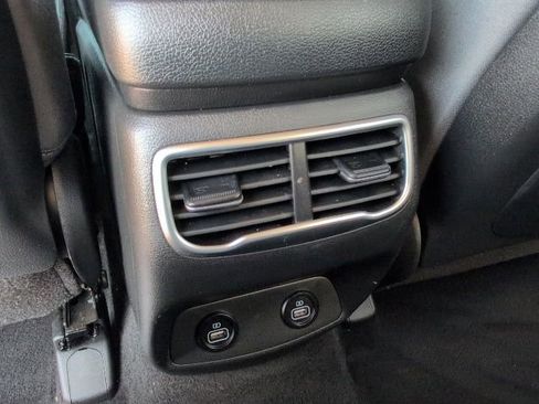 Used 2023 Hyundai Santa Fe SEL image 6