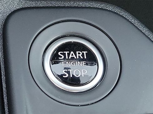 Certified 2025 Nissan Sentra S image 13