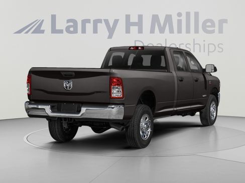 Used 2022 RAM 2500 Big Horn w/ Level A Equipment Group AWD/4WD image 2
