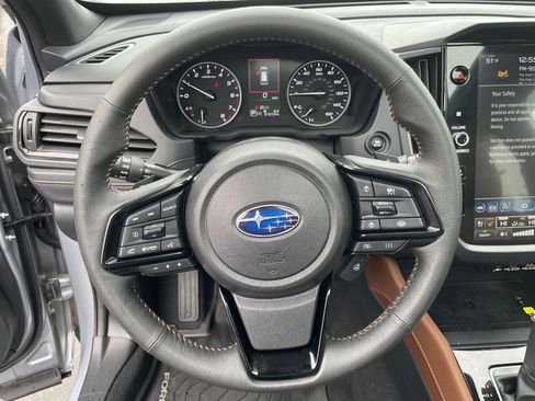 Used 2025 Subaru Forester Touring AWD/4WD image 19