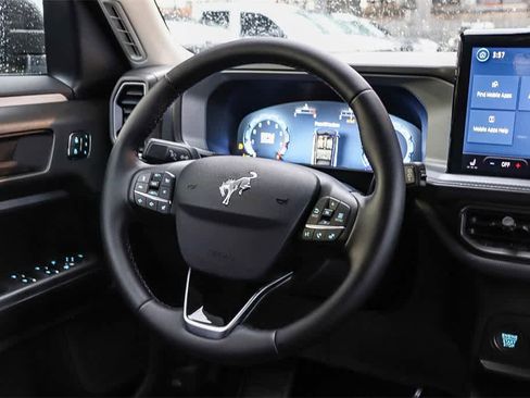 New 2025 Ford Bronco Sport Outer Banks image 14