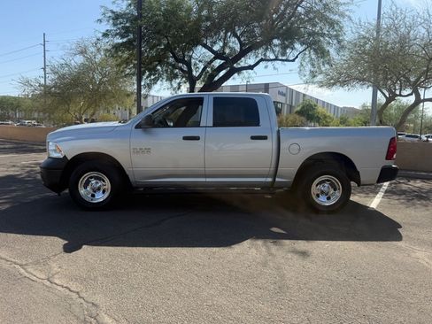 Used 2018 RAM 1500 Tradesman w/ Popular Equipment Group AWD/4WD image 2