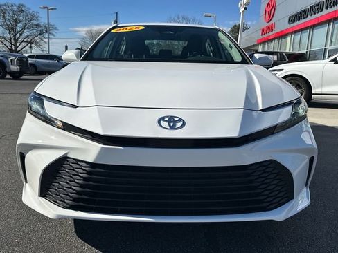 Certified 2025 Toyota Camry LE image 8