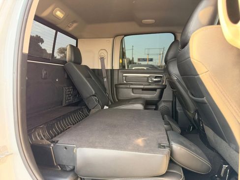 Used 2018 RAM 2500 Laramie w/ Sport Appearance Group image 19
