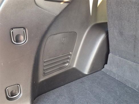 Used 2024 Buick Enclave Premium image 90