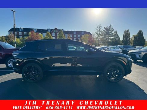 New 2026 Chevrolet Equinox EV RS image 1