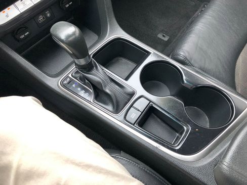 Used 2018 Hyundai Sonata Sport image 21