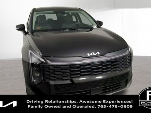 New 2026 Kia Sportage LX image 3