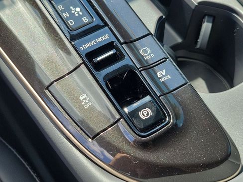 New 2026 Toyota Crown AWD/4WD image 27