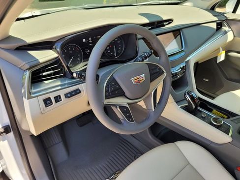 New 2026 Cadillac XT5 Premium Luxury w/ Driver Assist Package FWD image 21