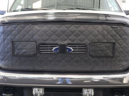 Used 2002 Ford F350 XLT image 47