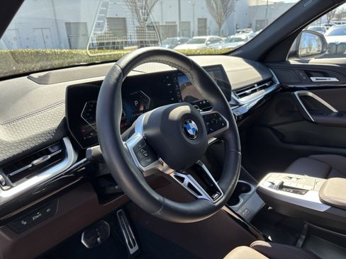 Certified 2025 BMW X2 xDrive28i image 16