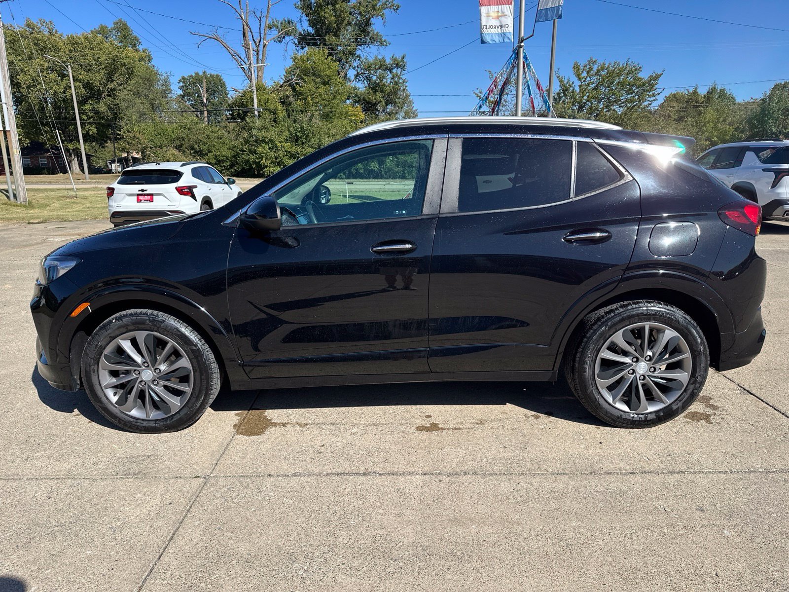 Used 2022 Buick Encore GX Select w/ Sport Touring Package FWD image 6