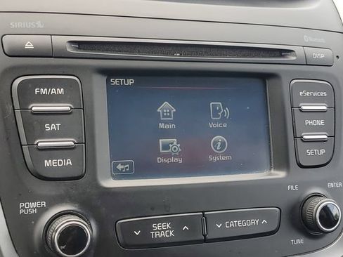 Used 2014 Kia Sorento LX FWD image 28