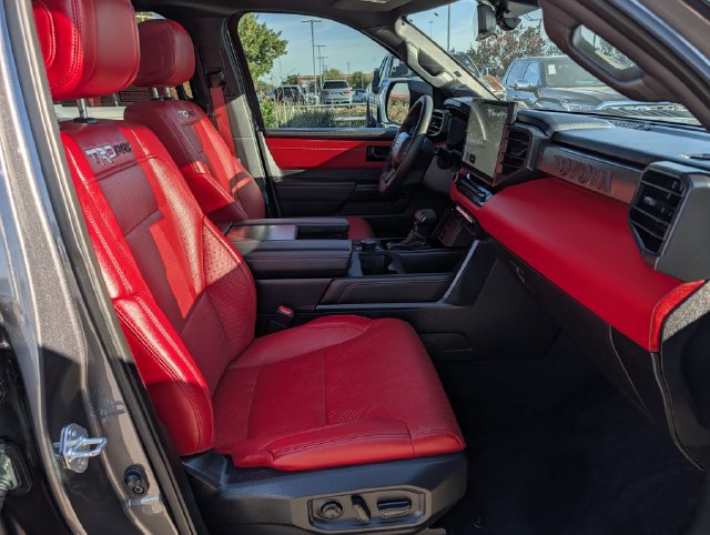 Used 2025 Toyota Tundra TRD Pro AWD/4WD image 32