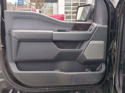 Used 2022 Ford F150 Lariat image 29