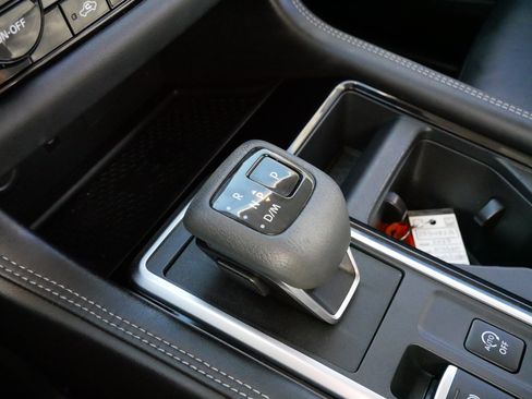 Used 2023 Nissan Pathfinder Platinum w/ Lighting Package (N93) image 24