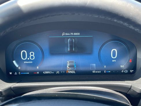 Used 2024 Ford Escape Platinum AWD/4WD image 29