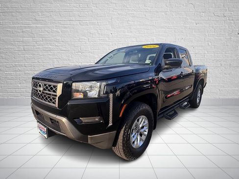 Used 2024 Nissan Frontier SV AWD/4WD image 1