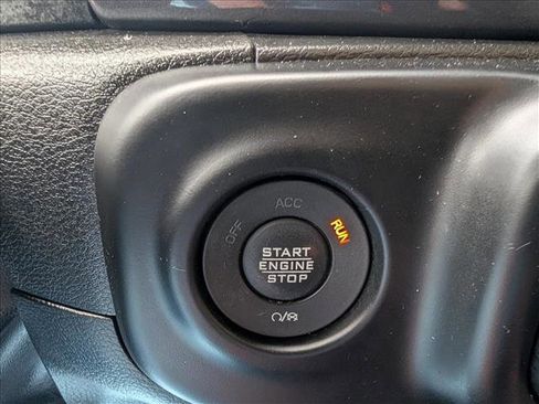 Used 2022 Jeep Wrangler Unlimited Sport AWD/4WD image 36