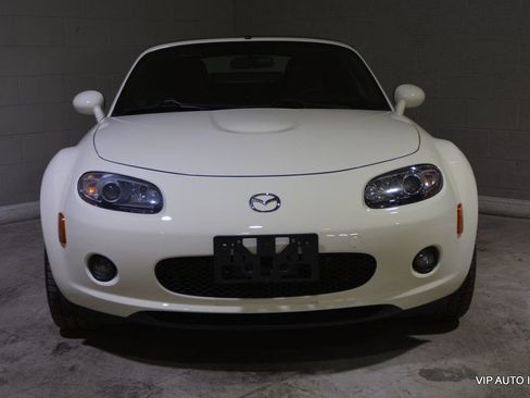 Used 2006 MAZDA MX-5 Miata Grand Touring image 5
