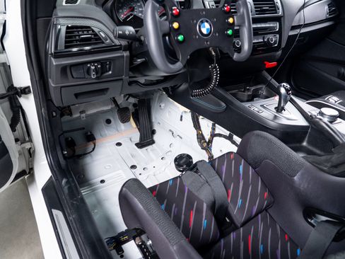 Used 2017 BMW M2 RWD image 50