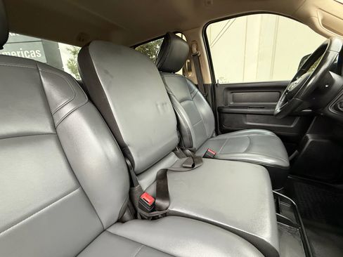 Used 2020 RAM 3500 Tradesman w/ Chrome Appearance Group image 20