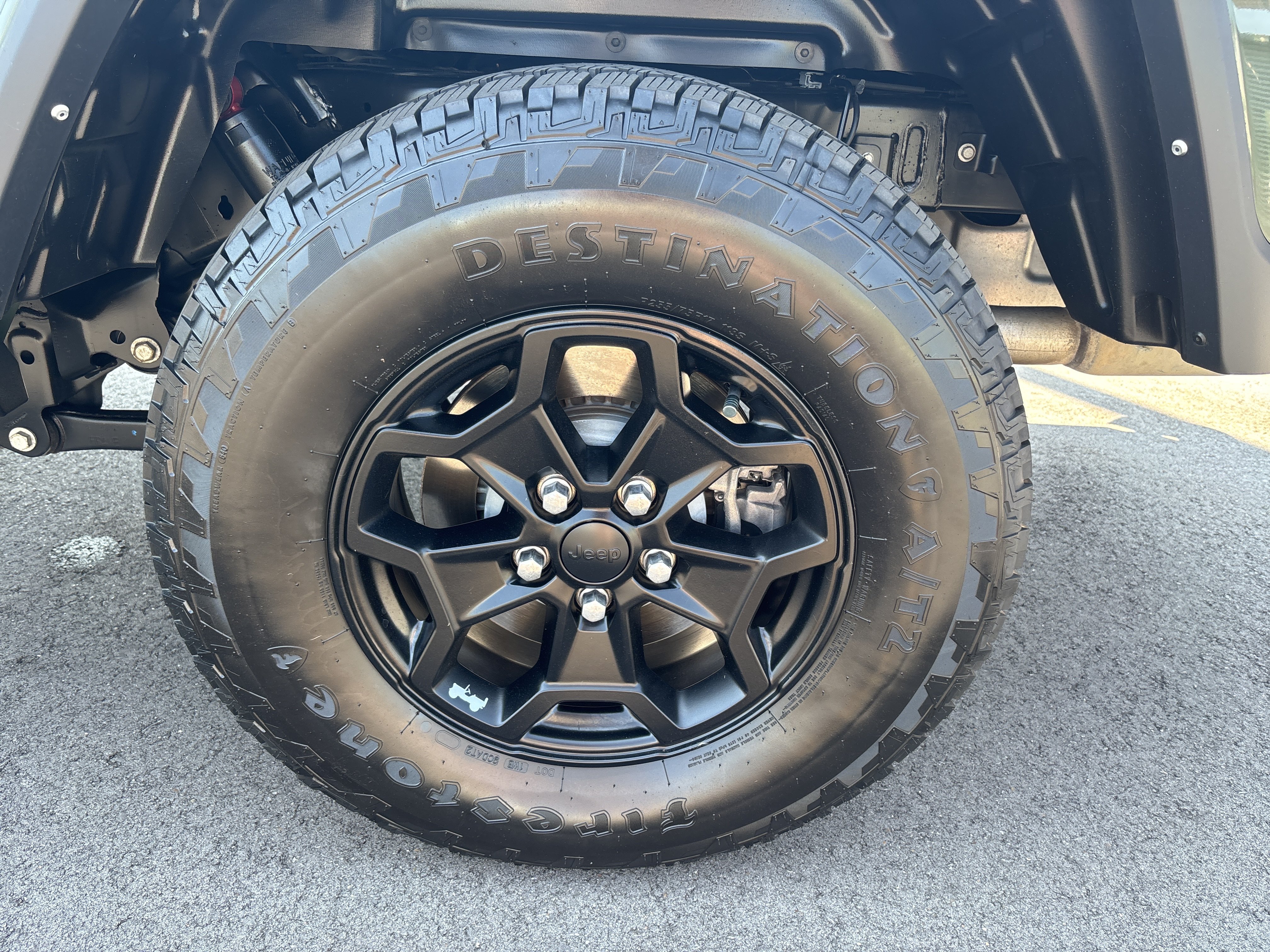 Used 2021 Jeep Gladiator Sport AWD/4WD image 35