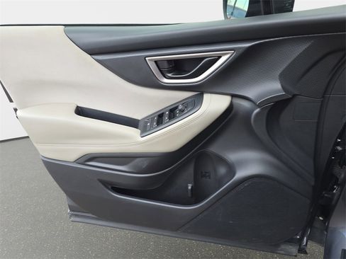 Used 2023 Subaru Forester image 28