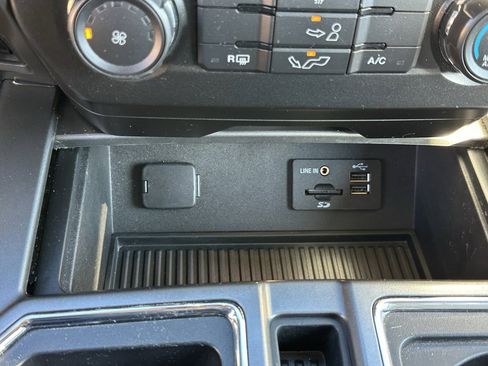 Used 2015 Ford F150 XLT w/ Equipment Group 301A Mid image 31