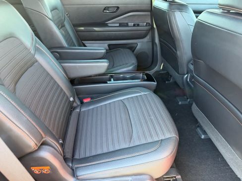 Certified 2024 Nissan Pathfinder Rock Creek image 16