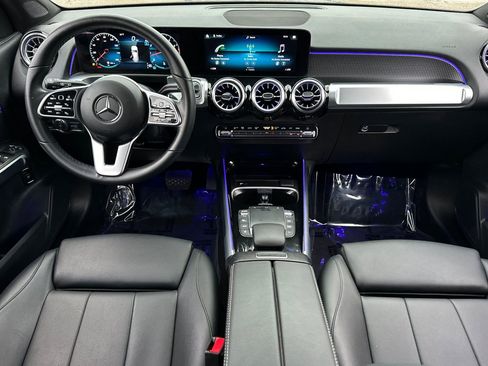 Certified 2023 Mercedes-Benz GLB 250 image 3