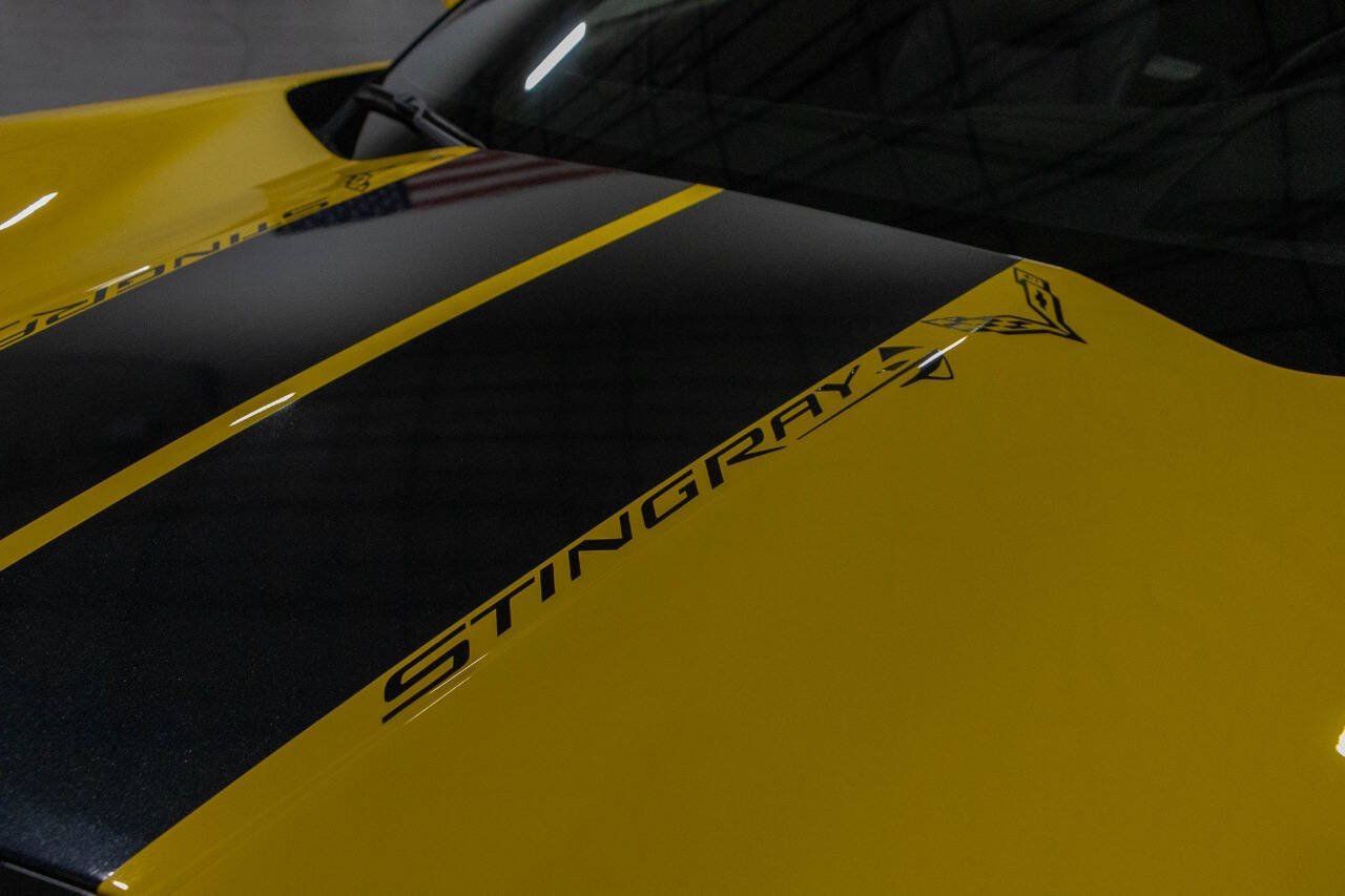 Used 2015 Chevrolet Corvette Stingray Coupe w/ 3LT Preferred Equipment Group RWD image 27