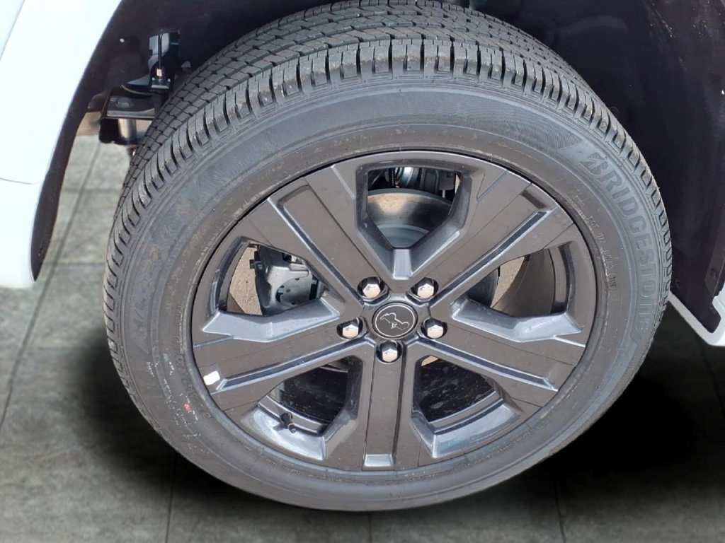 New 2027 Jeep Grand Cherokee Limited AWD/4WD image 7