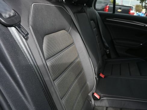 Used 2019 Volkswagen Golf R 4-Door image 51