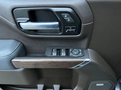 Used 2021 GMC Sierra 1500 Denali w/ Denali Ultimate Package image 12