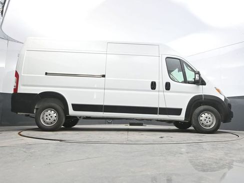 Used 2023 RAM ProMaster 2500 image 37