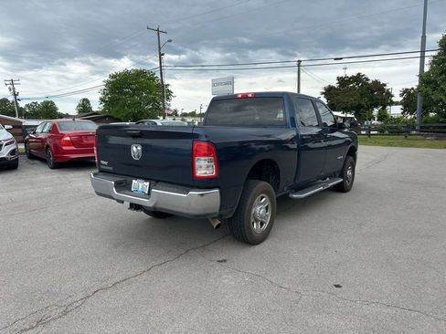 Used 2022 RAM 2500 Big Horn AWD/4WD image 3