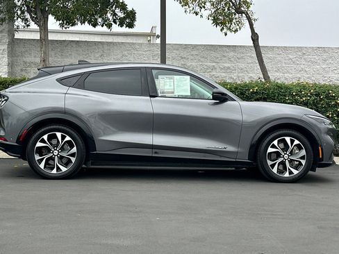 Used 2021 Ford Mustang Mach-E Premium image 3