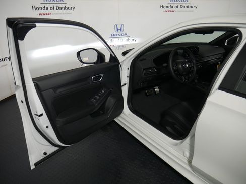 New 2026 Honda Civic Sport image 11