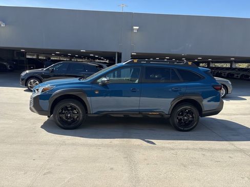 Used 2024 Subaru Outback Wilderness image 9