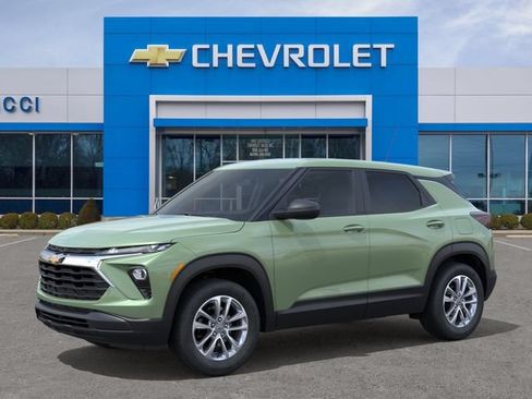 New 2026 Chevrolet TrailBlazer LS w/ LS Convenience Package FWD image 2