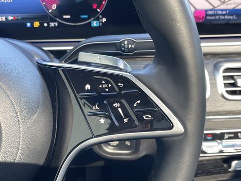 Certified 2025 Mercedes-Benz GLE 350 4MATIC w/ AMG Line Exterior image 28