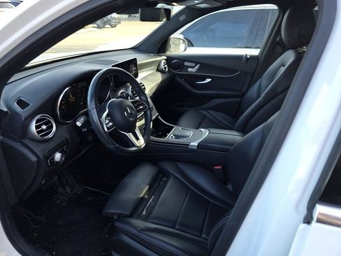 Used 2022 Mercedes-Benz GLC 300 4MATIC image 14