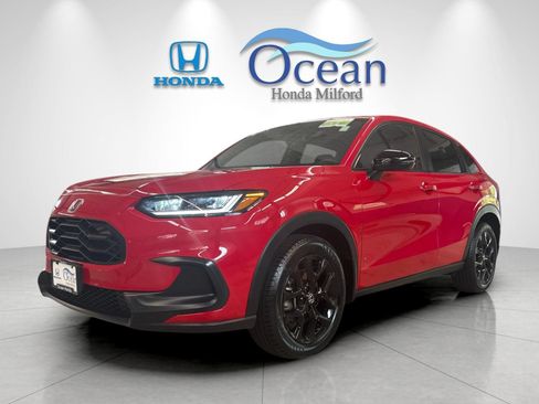Used 2024 Honda HR-V Sport image 7