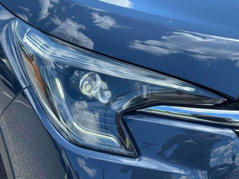 Certified 2025 Subaru Ascent Touring AWD/4WD image 7