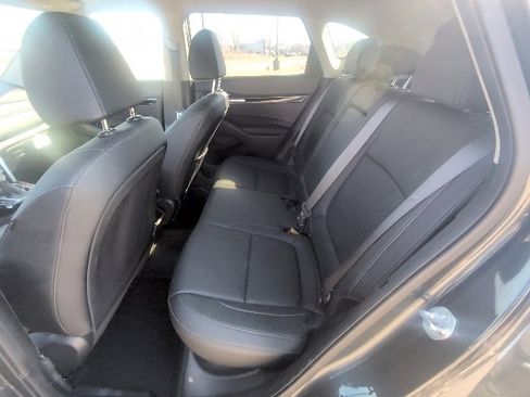 Used 2024 Kia Seltos EX image 10