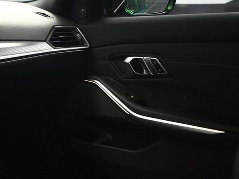 Used 2023 BMW M3 RWD image 45