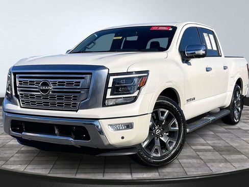 Used 2023 Nissan Titan Platinum Reserve w/ Moonroof Package image 12